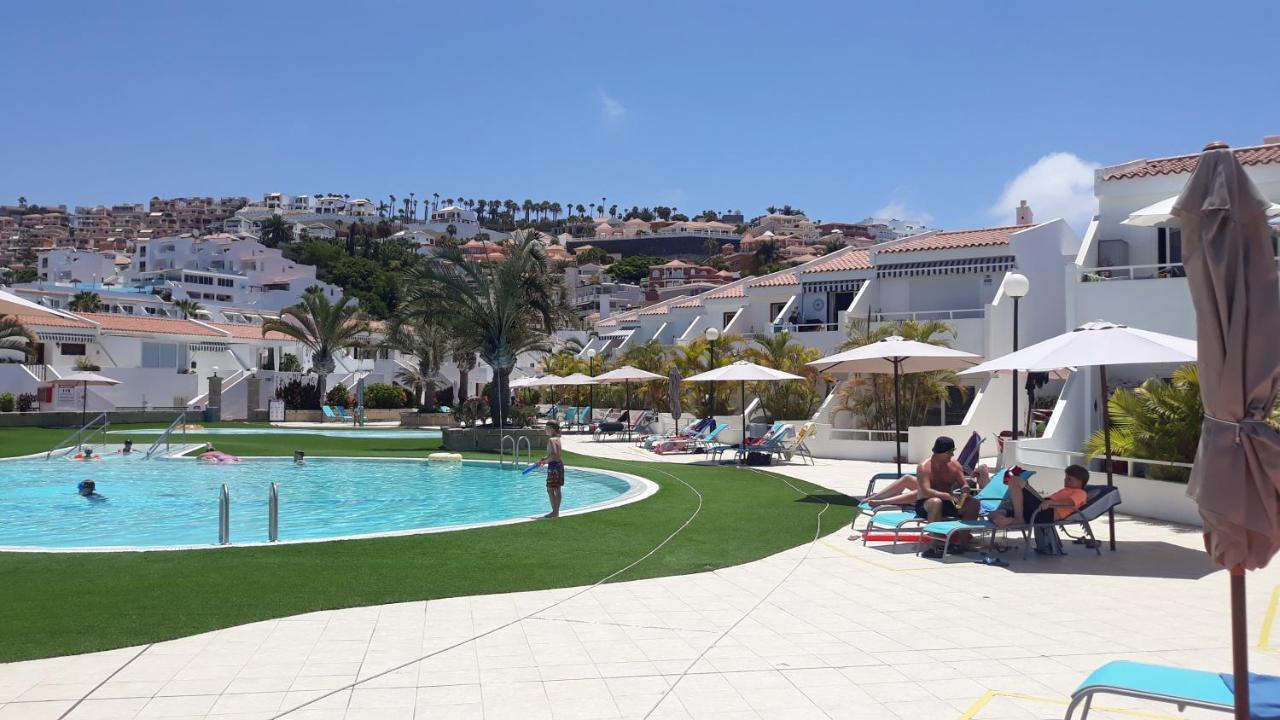 Hotel Malibu Park Адехе Екстериор снимка