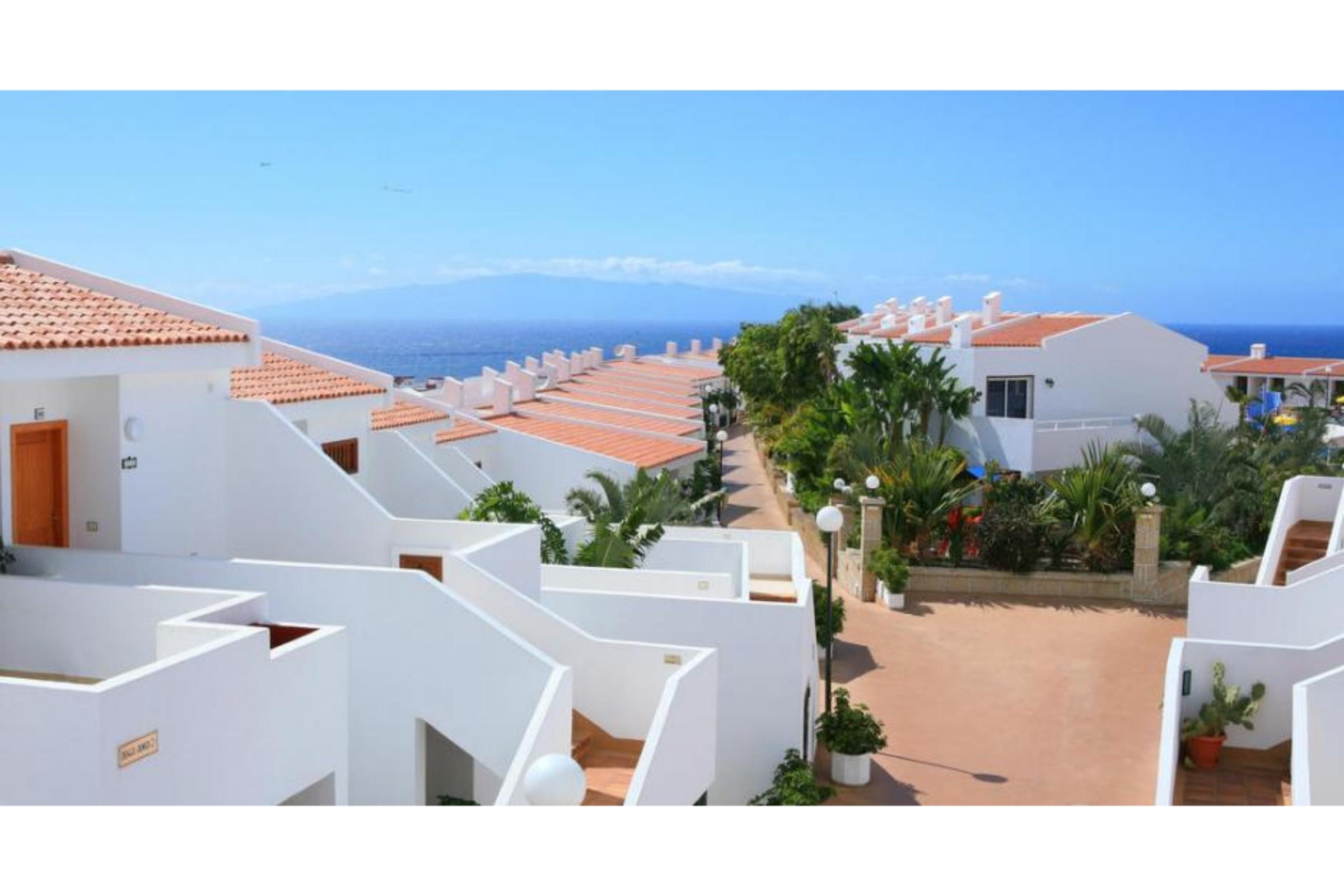Hotel Malibu Park Адехе Екстериор снимка