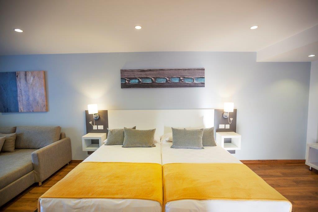 Hotel Malibu Park Адехе Екстериор снимка