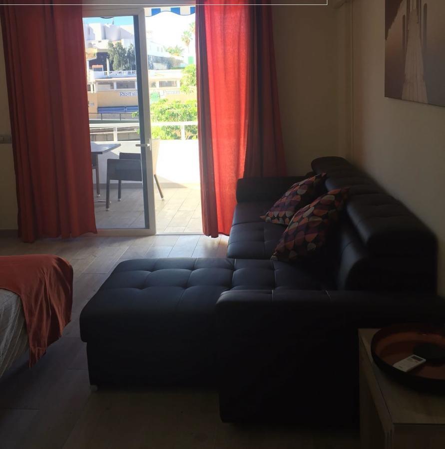 Hotel Malibu Park Адехе Екстериор снимка